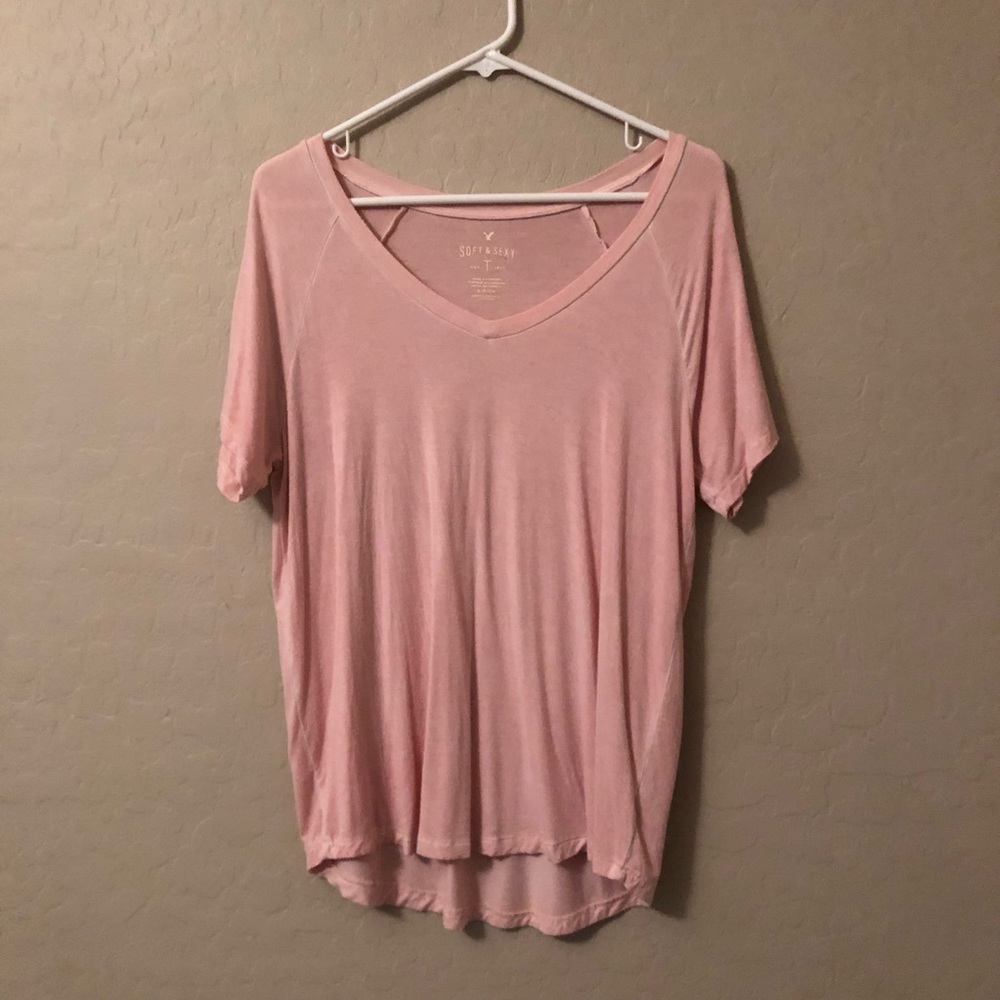 Pink American Eagle soft and sexy v-neck